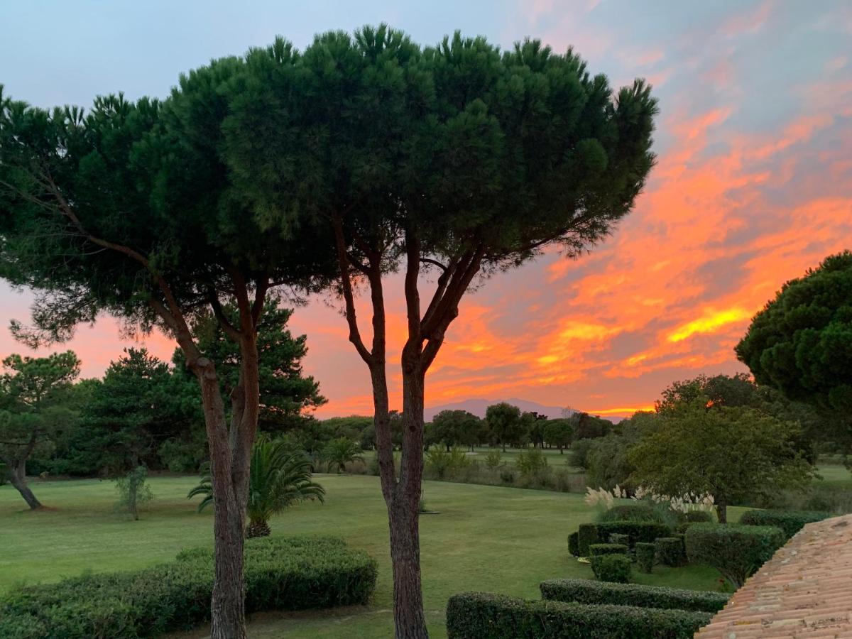 L' Appart Du Golf Saint-Cyprien  Buitenkant foto
